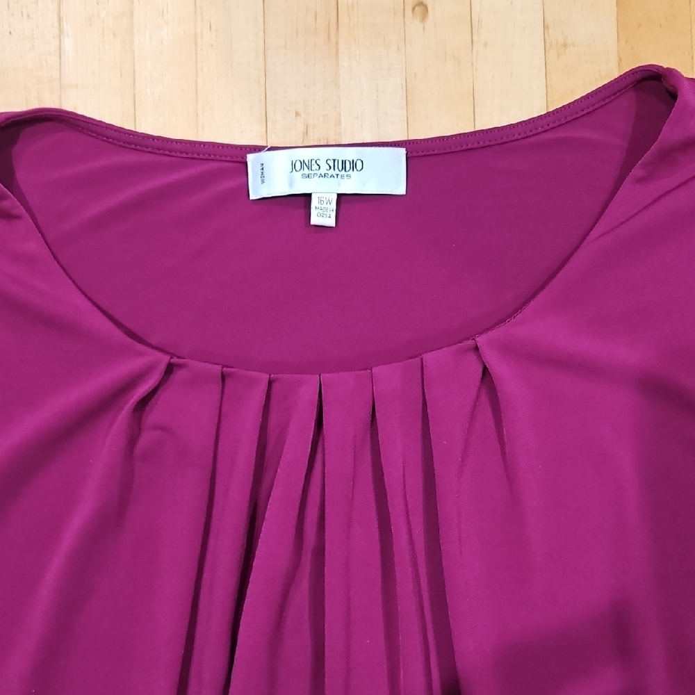 Jones Studio Fuchsia Blouse